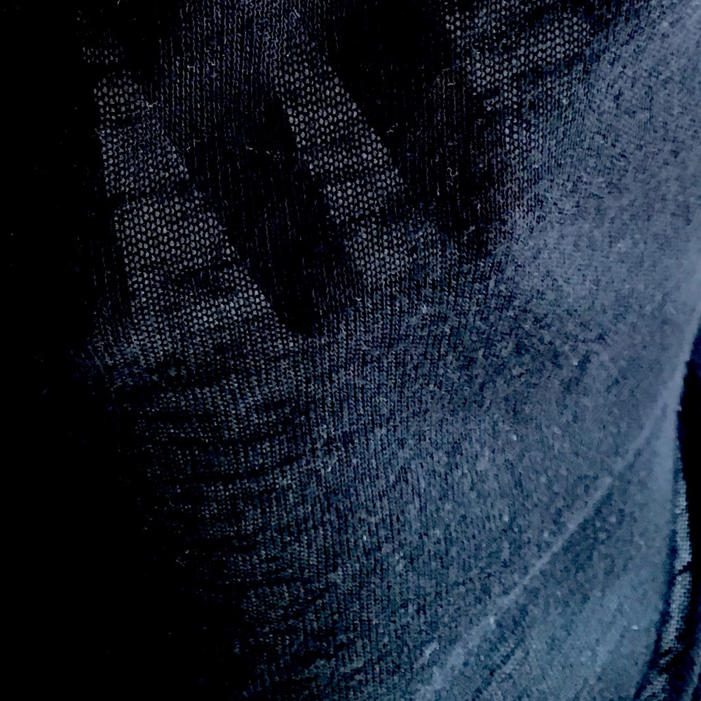 SLEEVELESS, SILVER GEM DETAILED TOP - Picture 7 of 7